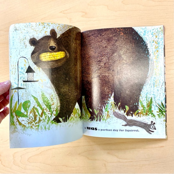 🐻 bear-themed children’s book bundle - Picture 8 of 12